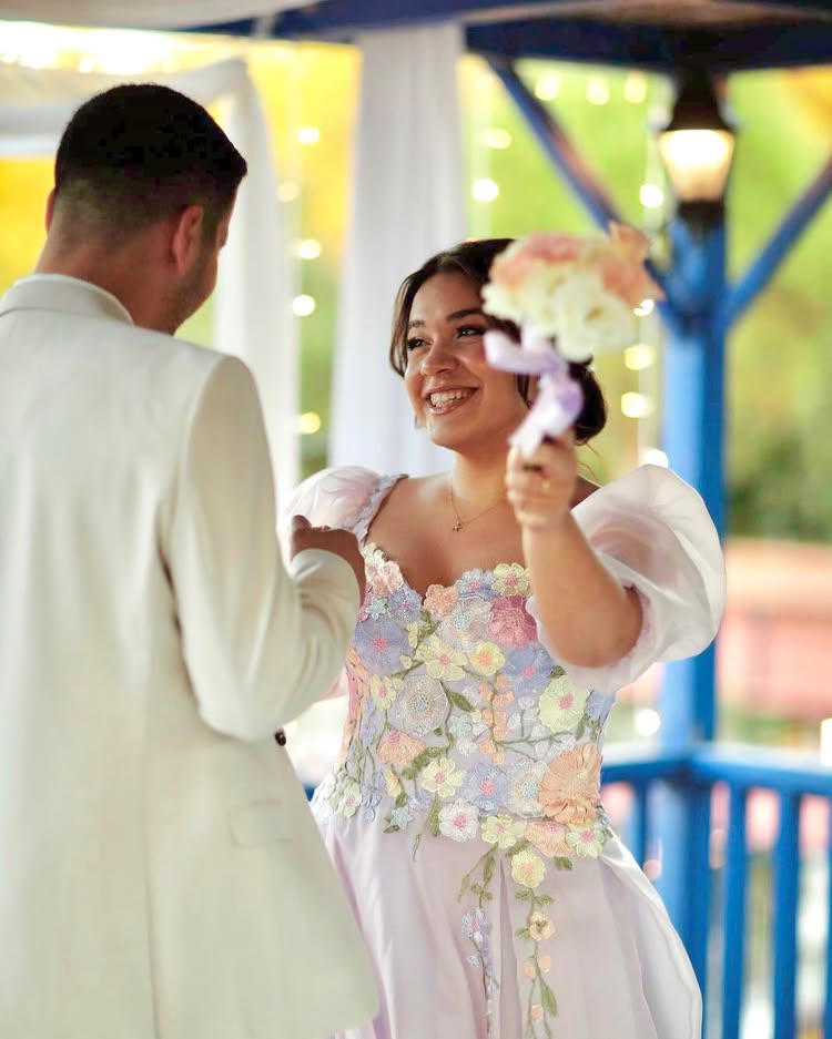 Lima bloom wedding izmir gelinlik firması