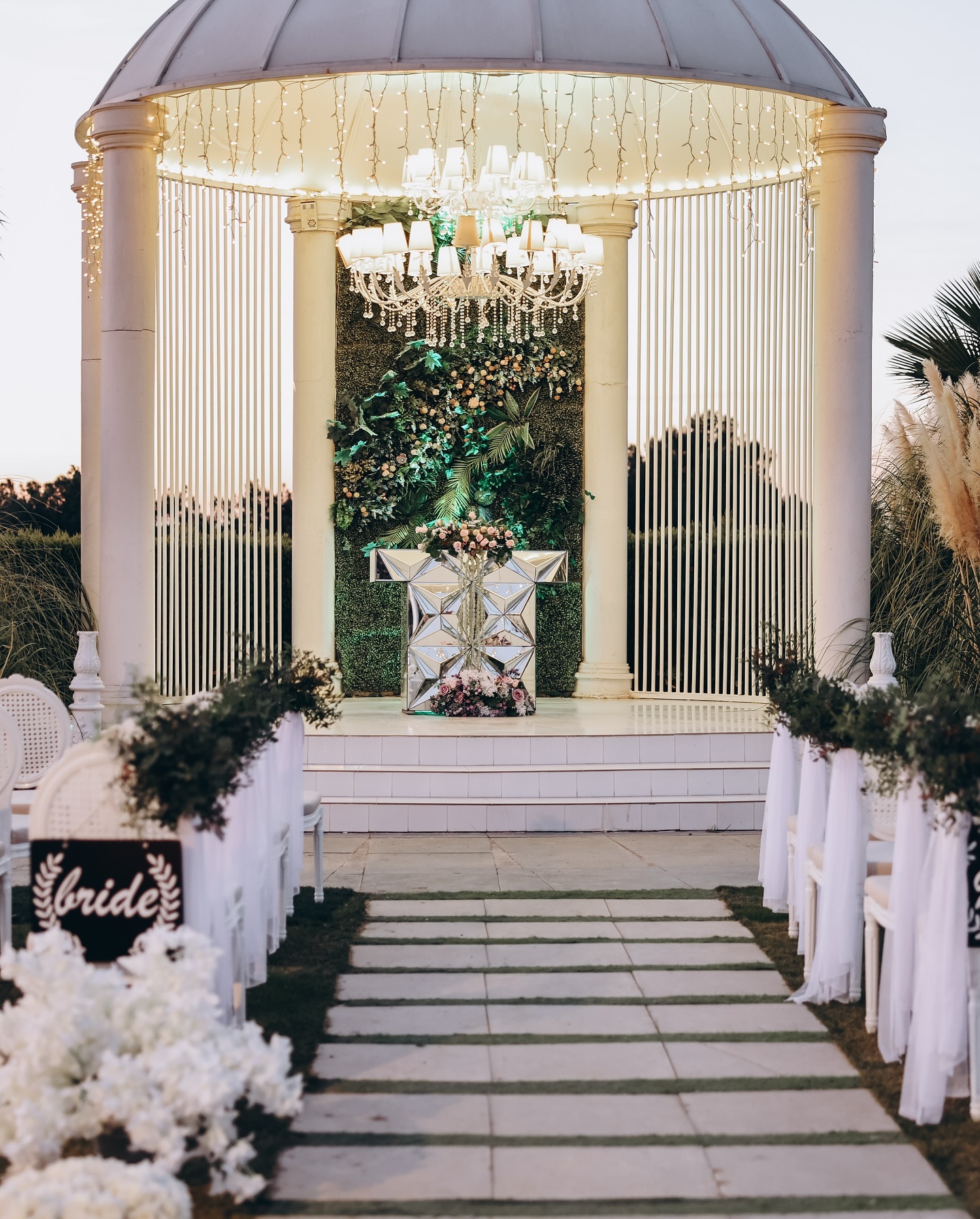 İzmir Düğün Mekanı : Karnaval Luxury Wedding