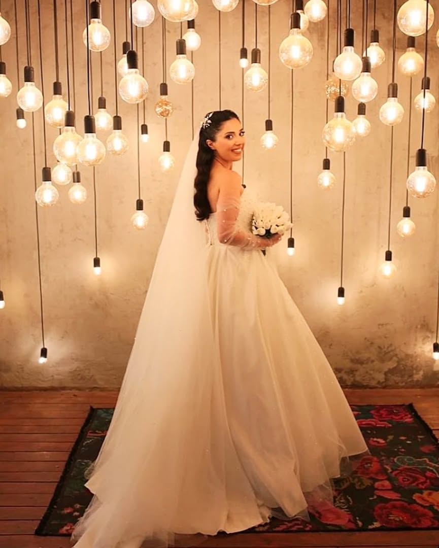 İzmir Gelinlik Firması : Nermin On Wedding