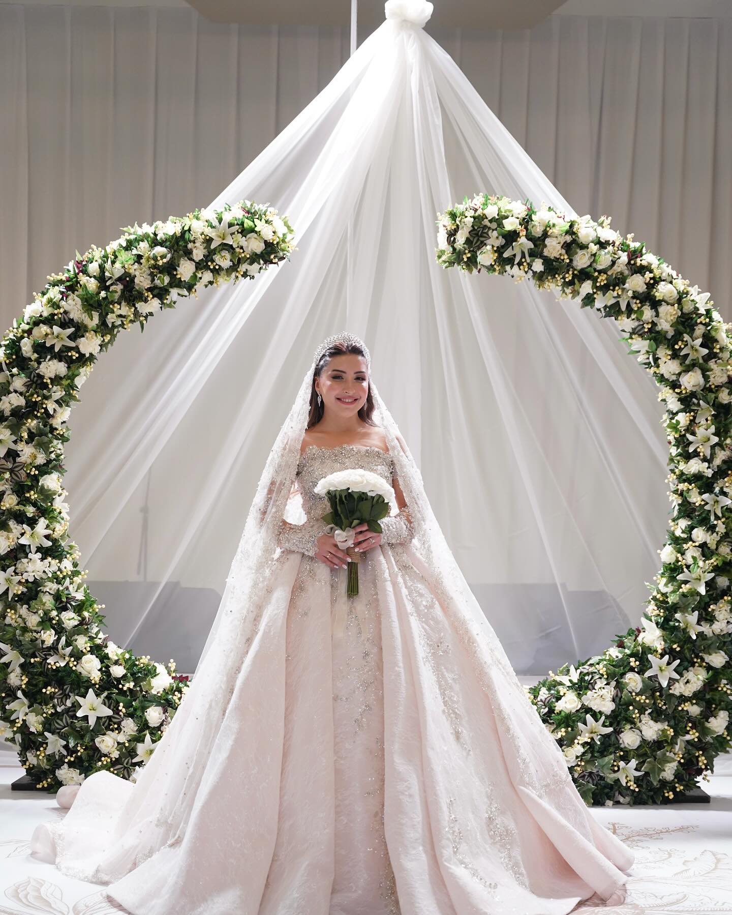 İstanbul Gelinlik Firması : Süveyla Balasor Bridal